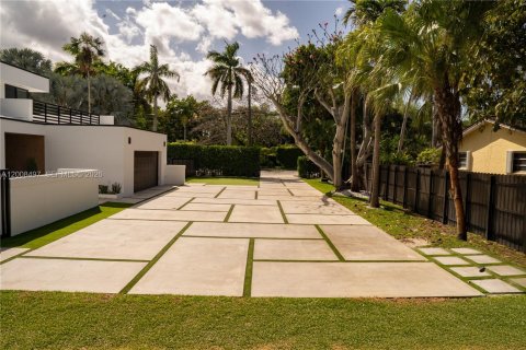 Villa ou maison à vendre à Pinecrest, Floride: 4 chambres, 306.02 m2 № 2073702 - photo 8