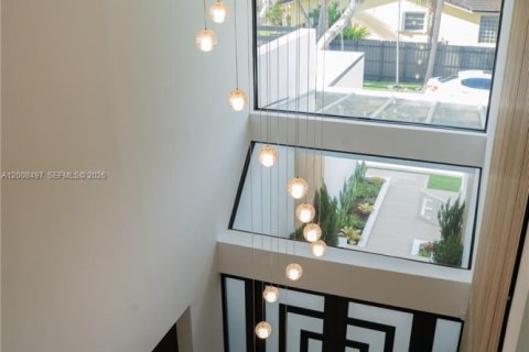 Villa ou maison à vendre à Pinecrest, Floride: 4 chambres, 306.02 m2 № 2073702 - photo 21