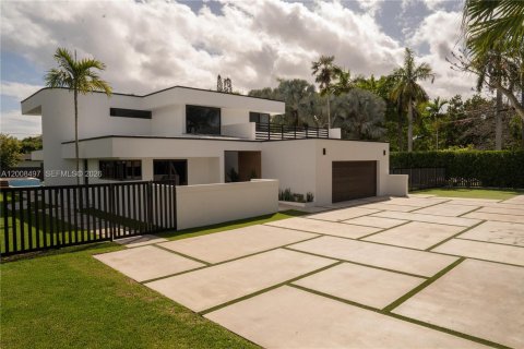 Villa ou maison à vendre à Pinecrest, Floride: 4 chambres, 306.02 m2 № 2073702 - photo 6
