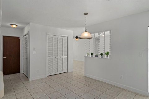 Villa ou maison à vendre à Spring Hill, Floride: 2 chambres, 124.12 m2 № 1905599 - photo 18