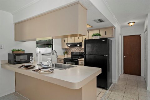 Villa ou maison à vendre à Spring Hill, Floride: 2 chambres, 124.12 m2 № 1905599 - photo 21