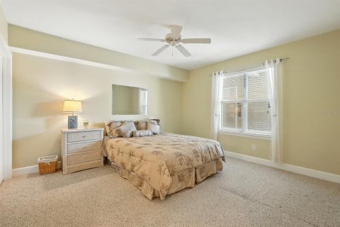 Condo in New Smyrna Beach, Florida, 2 bedrooms  № 1893922 - photo 29