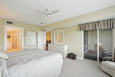 Condo in New Smyrna Beach, Florida, 2 bedrooms  № 1893922 - photo 27