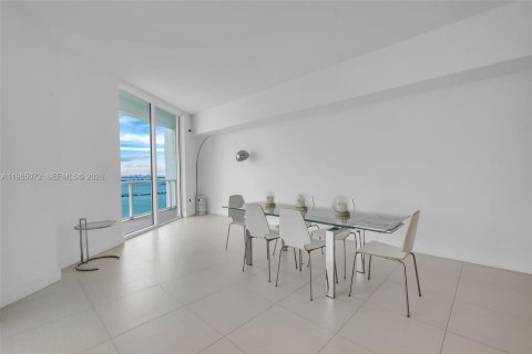 Condo in Miami, Florida, 3 bedrooms  № 2050864 - photo 6