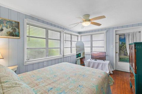 House in New Smyrna Beach, Florida 3 bedrooms, 178.37 sq.m. № 1806901 - photo 25