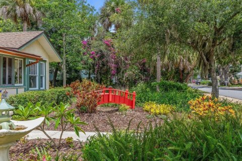 House in New Smyrna Beach, Florida 3 bedrooms, 178.37 sq.m. № 1806901 - photo 2