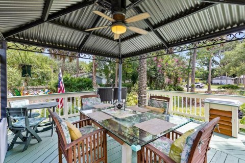 House in New Smyrna Beach, Florida 3 bedrooms, 178.37 sq.m. № 1806901 - photo 28