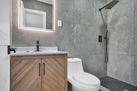 Villa ou maison à vendre à Miami, Floride: 3 chambres, 146.51 m2 № 1980466 - photo 5