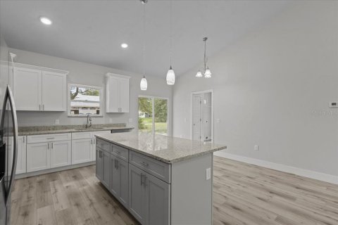 Villa ou maison à vendre à Bell, Floride: 3 chambres, 126.53 m2 № 1558280 - photo 9