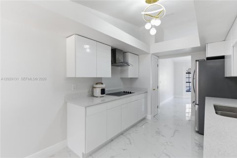 Casa en venta en Hudson, Florida, 3 dormitorios, 186.92 m2 № 2146461 - foto 8