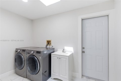 Casa en venta en Hudson, Florida, 3 dormitorios, 186.92 m2 № 2146461 - foto 19