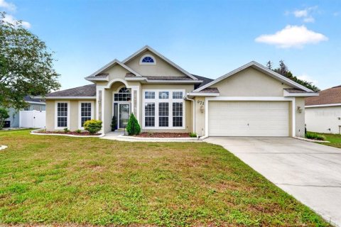 Villa ou maison à Deltona, Floride 3 chambres, 197.14 m2 № 2350275