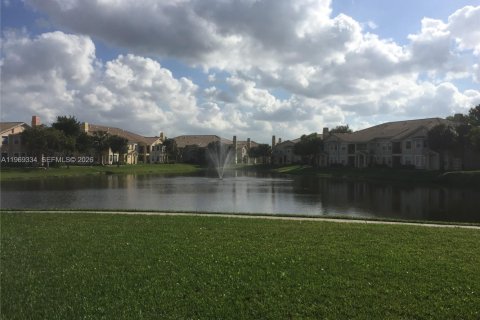 Condominio en venta en North Lauderdale, Florida, 2 dormitorios, 107.95 m2 № 2030189 - foto 22