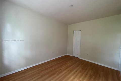 Condominio en venta en North Lauderdale, Florida, 2 dormitorios, 107.95 m2 № 2030189 - foto 10