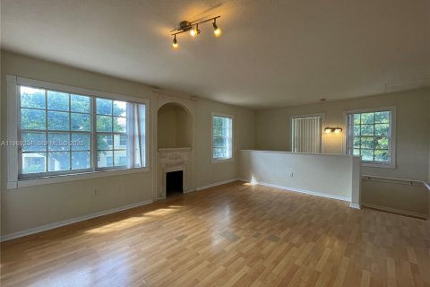 Condominio en venta en North Lauderdale, Florida, 2 dormitorios, 107.95 m2 № 2030189 - foto 5