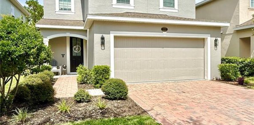 House in DeLand, Florida 5 bedrooms, 230.03 sq.m. № 1904851