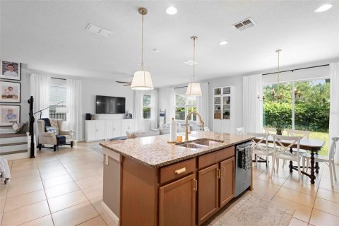 House in DeLand, Florida 5 bedrooms, 230.03 sq.m. № 1904851 - photo 13