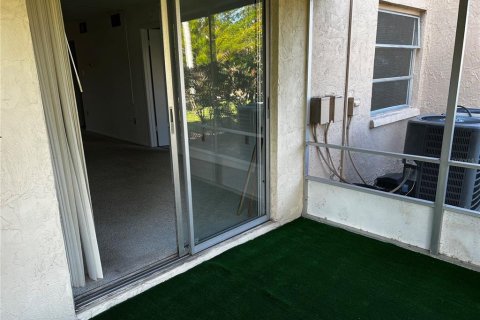 Condo in Bradenton, Florida, 2 bedrooms  № 2108118 - photo 17