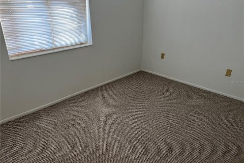 Condo in Bradenton, Florida, 2 bedrooms  № 2108118 - photo 13