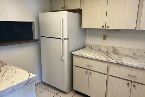 Condo in Bradenton, Florida, 2 bedrooms  № 2108118 - photo 2