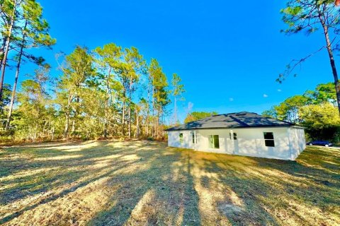 House in Citrus Springs, Florida 3 bedrooms, 142.05 sq.m. № 1535444 - photo 6