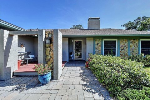 House in Tampa, Florida 4 bedrooms, 168.62 sq.m. № 1870473 - photo 14