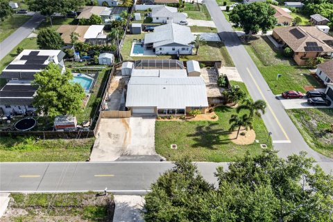House in Venice, Florida 3 bedrooms, 147.16 sq.m. № 2151629 - photo 7