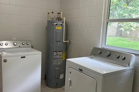 Casa en alquiler en Ocala, Florida, 3 dormitorios, 130.06 m2 № 1913638 - foto 15