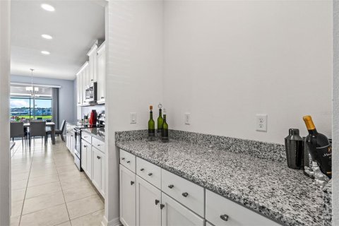 House in Wimauma, Florida 5 bedrooms, 331.29 sq.m. № 1725545 - photo 13