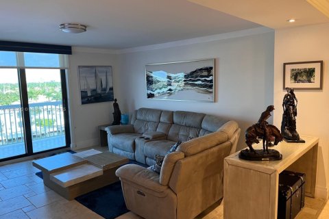 Condo in Hollywood, Florida, 2 bedrooms  № 1938798 - photo 13