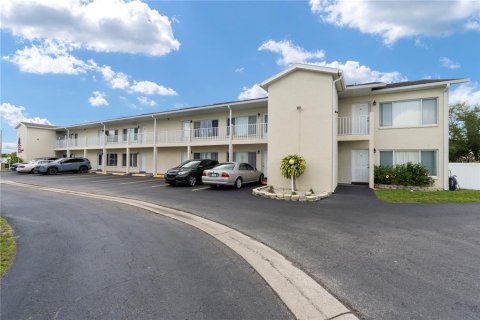 Condo à Punta Gorda, Floride, 2 chambres  № 2148573