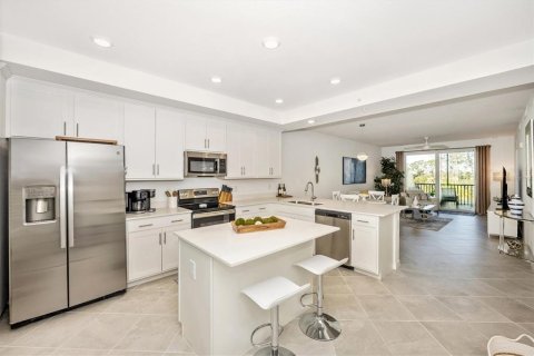 Condominio en alquiler en Venice, Florida, 2 dormitorios, 104.42 m2 № 2123073 - foto 3