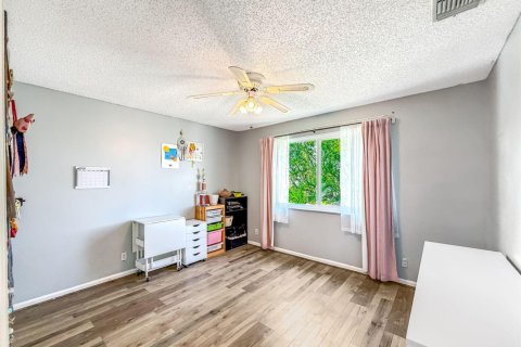 Villa ou maison à vendre à Boca Raton, Floride: 4 chambres, 248.23 m2 № 2394774 - photo 15
