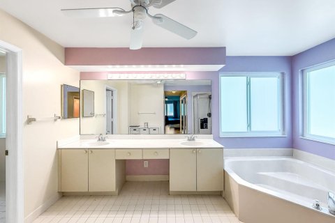 Villa ou maison à vendre à Boca Raton, Floride: 4 chambres, 248.23 m2 № 2394774 - photo 18