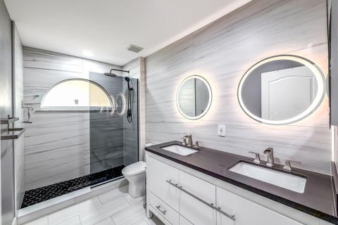 Villa ou maison à vendre à Boca Raton, Floride: 4 chambres, 248.23 m2 № 2394774 - photo 13