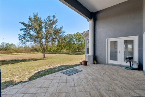 House in Lake Alfred, Florida 4 bedrooms, 248.61 sq.m. № 2217915 - photo 6