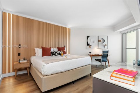 Condo in Miami, Florida, 1 bedroom  № 2279213 - photo 22