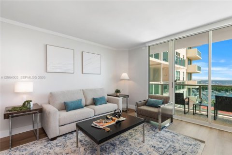 Condo in Miami, Florida, 1 bedroom  № 2279213 - photo 23