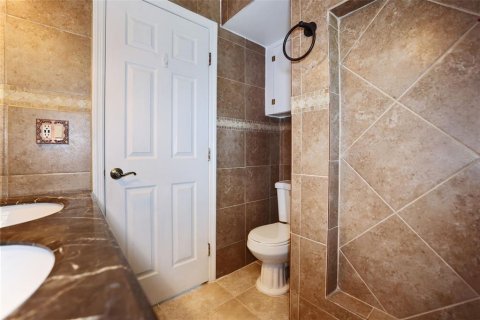 Casa en venta en Oldsmar, Florida, 3 dormitorios, 121.33 m2 № 1545101 - foto 13