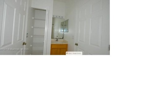 Villa ou maison à louer à Vero Beach, Floride: 4 chambres, 218.97 m2 № 1896624 - photo 9