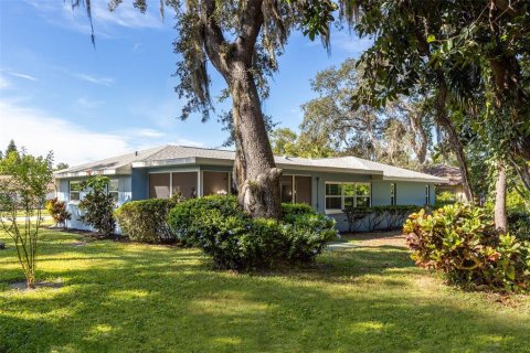 Villa ou maison à vendre à Palm Harbor, Floride: 2 chambres, 137.68 m2 № 2399419 - photo 26