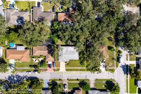Villa ou maison à vendre à Palm Harbor, Floride: 2 chambres, 137.68 m2 № 2399419 - photo 28