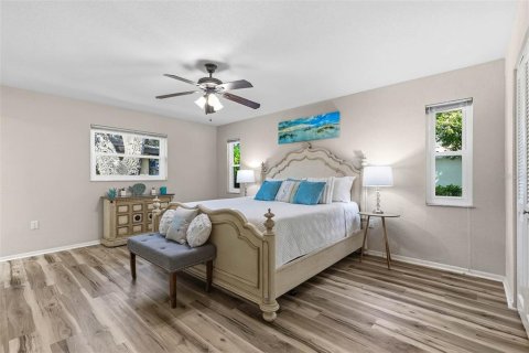Villa ou maison à vendre à Palm Harbor, Floride: 2 chambres, 137.68 m2 № 2399419 - photo 16