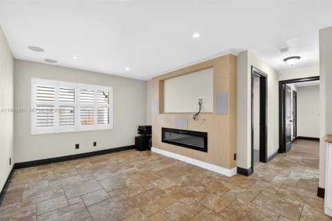 House in Wellington, Florida 3 bedrooms, 180.04 sq.m. № 2030839 - photo 17