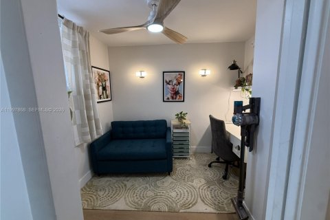 Купить кондоминиум в Майами-Бич, Флорида 2 спальни, 69.86м2, № 2060311 - фото 14