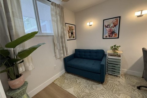 Купить кондоминиум в Майами-Бич, Флорида 2 спальни, 69.86м2, № 2060311 - фото 15