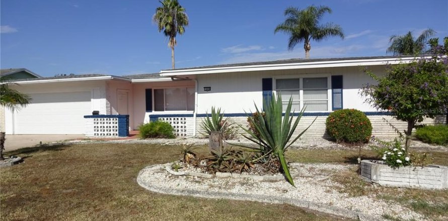 Casa en Sun City Center, Florida 3 dormitorios, 190.73 m2 № 1905905