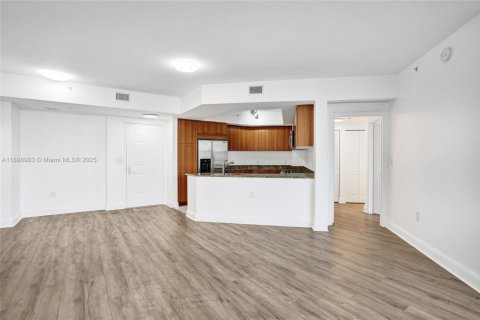 Condo in Plantation, Florida, 2 bedrooms  № 1953549 - photo 8