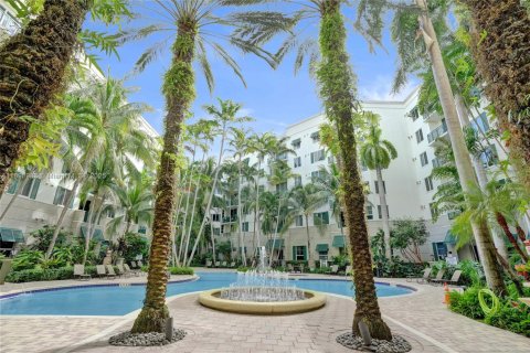 Condo in Plantation, Florida, 2 bedrooms  № 1953549 - photo 26