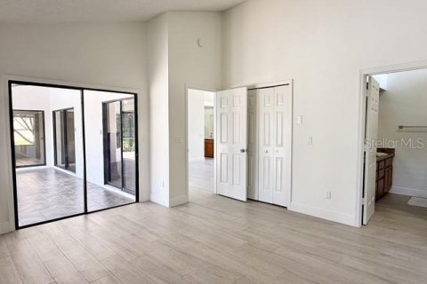 Villa ou maison à louer à Oviedo, Floride: 3 chambres, 155.8 m2 № 2167817 - photo 15